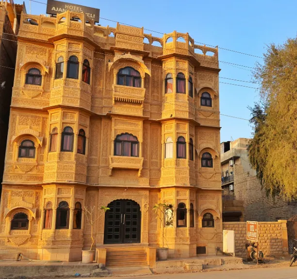 Hotel-Ajanta-Haveli-Jaisalmer-entrance