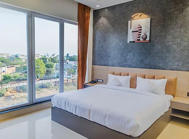 Hotel-Aryavilas-Mathura-family-room-with-sofa-cum-bed