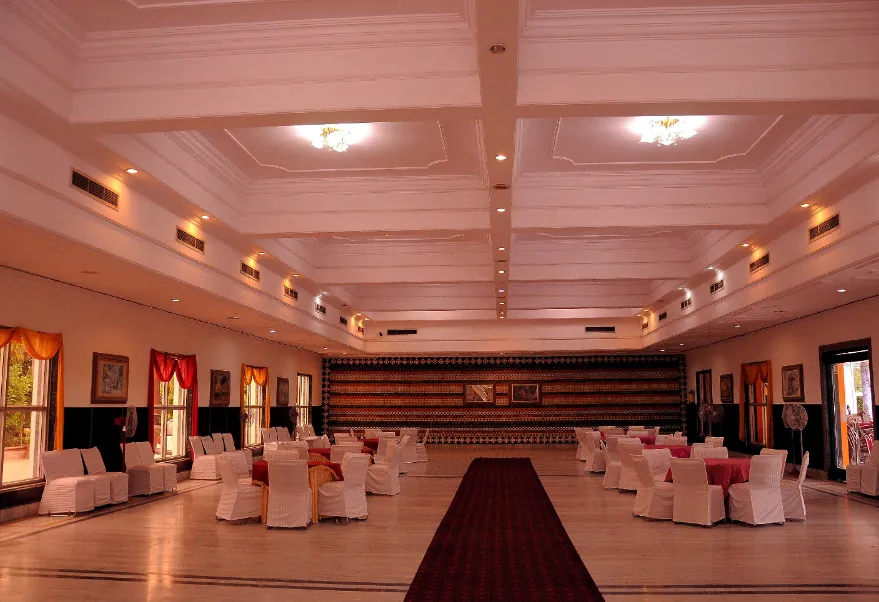 Hotel-Goverdhan-Palace-Mathura-banquet.