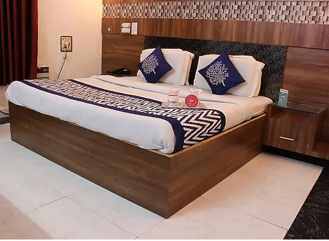 mini goverdhan deluxe room