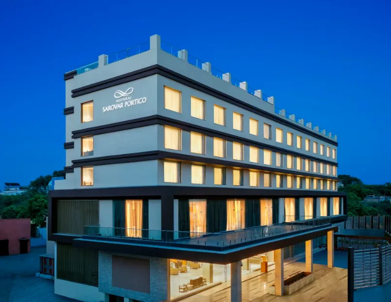 Nataraj-Sarovar-Portico-Jhansi-Facade