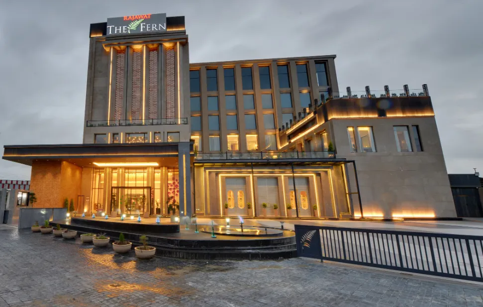 Rajawat-The-Fern-An-Ecotel-Hotel-Kanpur-Facade