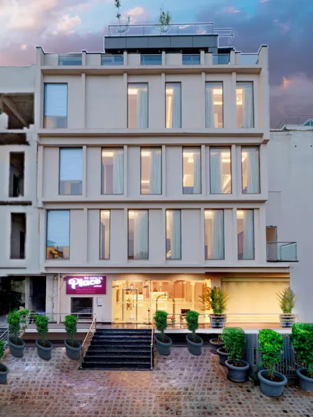 Regenta-Place-Jaipur-facade