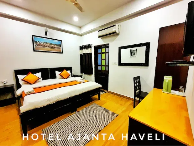 hotel-ajanta-haveli-family-room