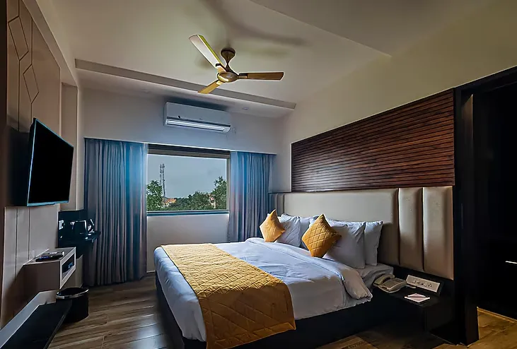 hotel_Regenta_Inn_Sambalpur_executive_room