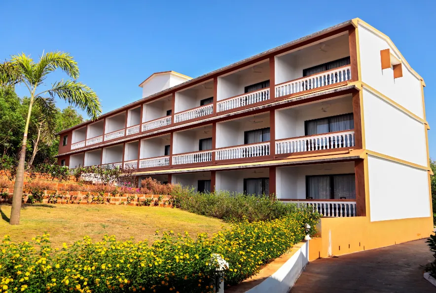 Blue-Ocean-The-Fern-Resort-Spa-Ganpatipule-entrance