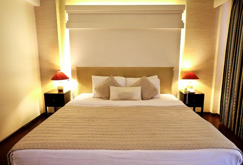 Blue-Ocean-The-Fern-Resort-Spa-Ganpatipule-kingbed