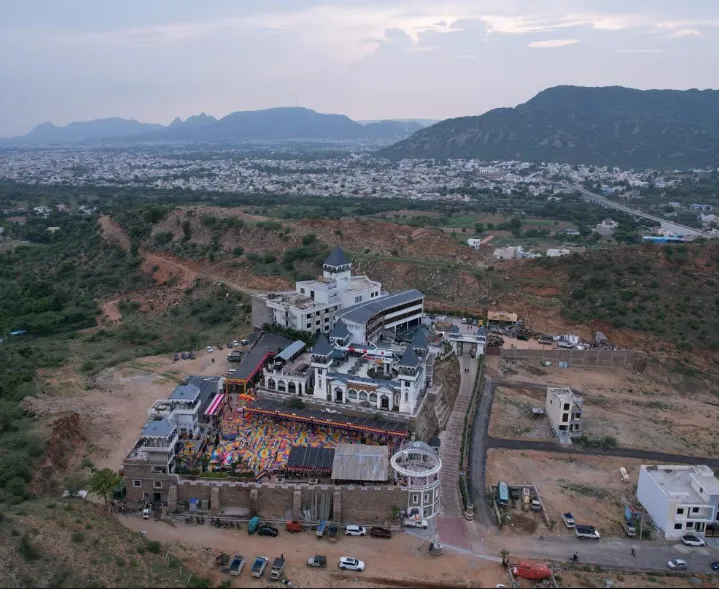 Clarks-Resort-Ajmer-facade