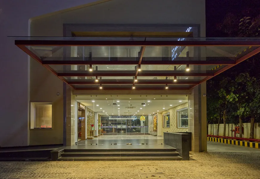 Golden-Tulip-Tirupati-entrance