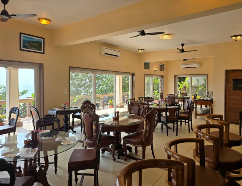 Highland-Sarovar-Portico-Sindhudurg-restaurant
