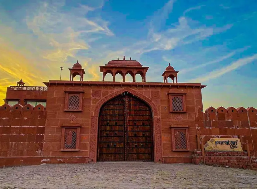 Puratan-Qila-Ranthambore-facade