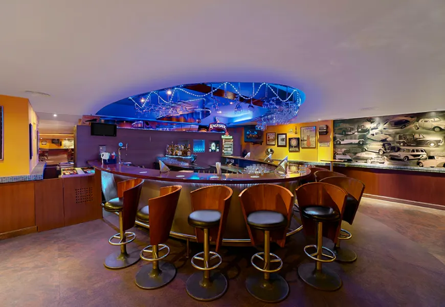 Radha-Regent-Chennai-dining