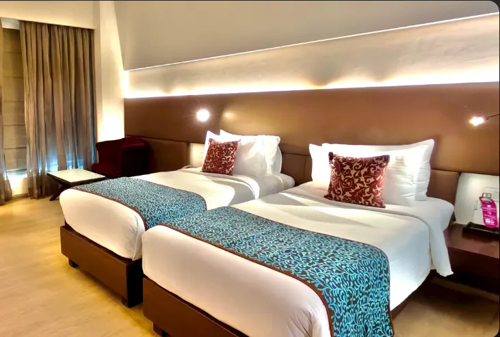 Regenta-Central-Grand-Exotica-Pune-room