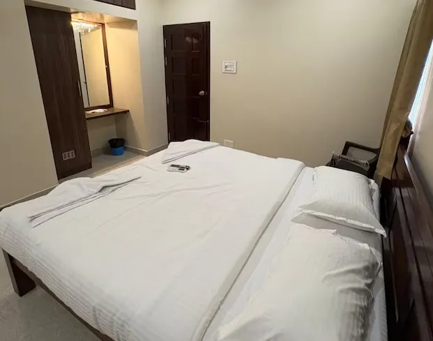 Rio-Grande-Aparthotel-Madurai-standard-double-bed-room
