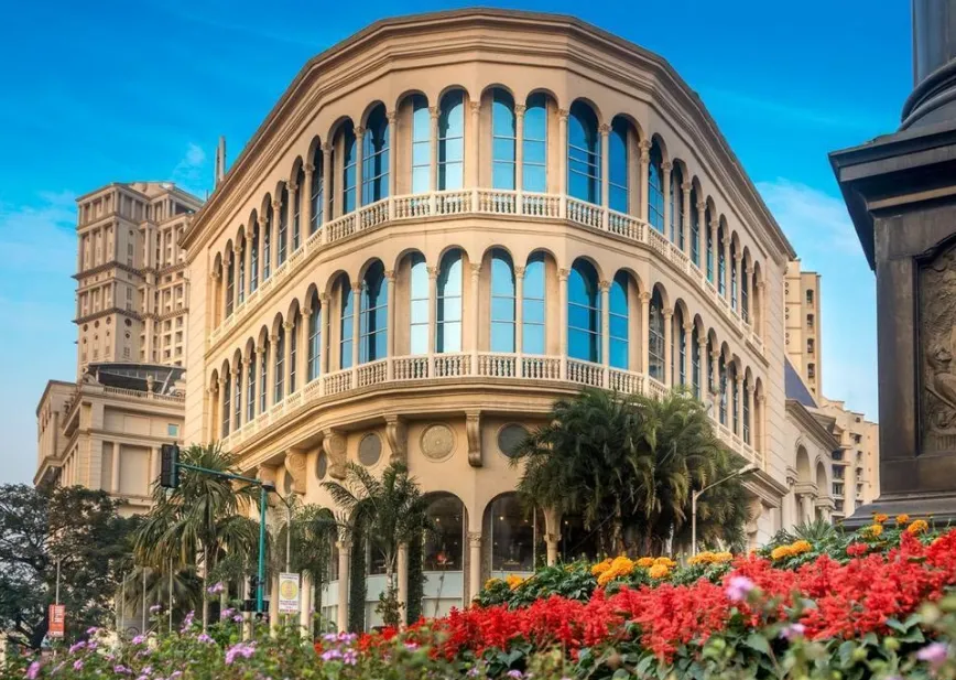 Rodas-An-Ecotel-Boutique-Hotel-Powai-facade