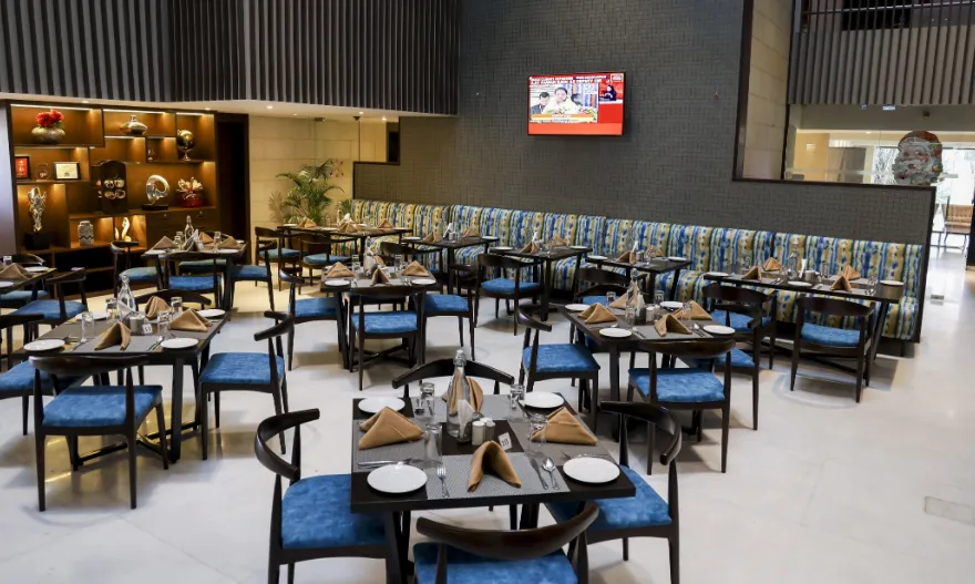 Royal-Orchid-Golden-Suite-Pune-restaurant