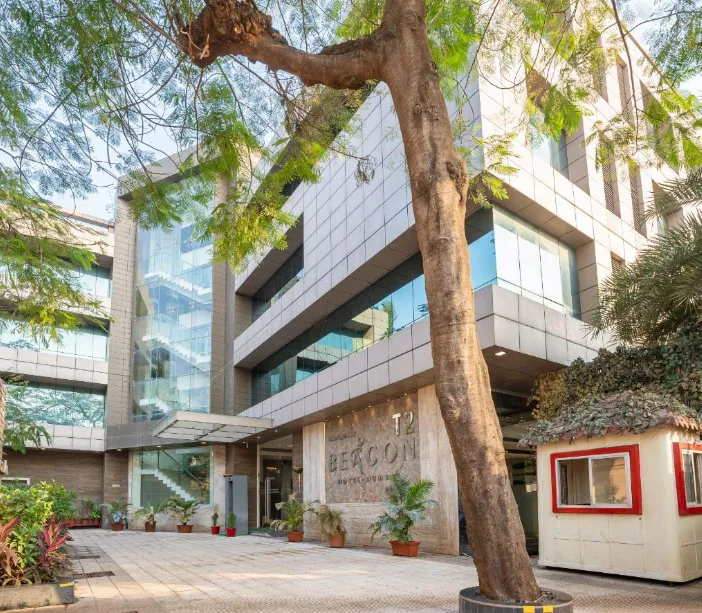 T2-Beacon-Hotel-Andheri-facade