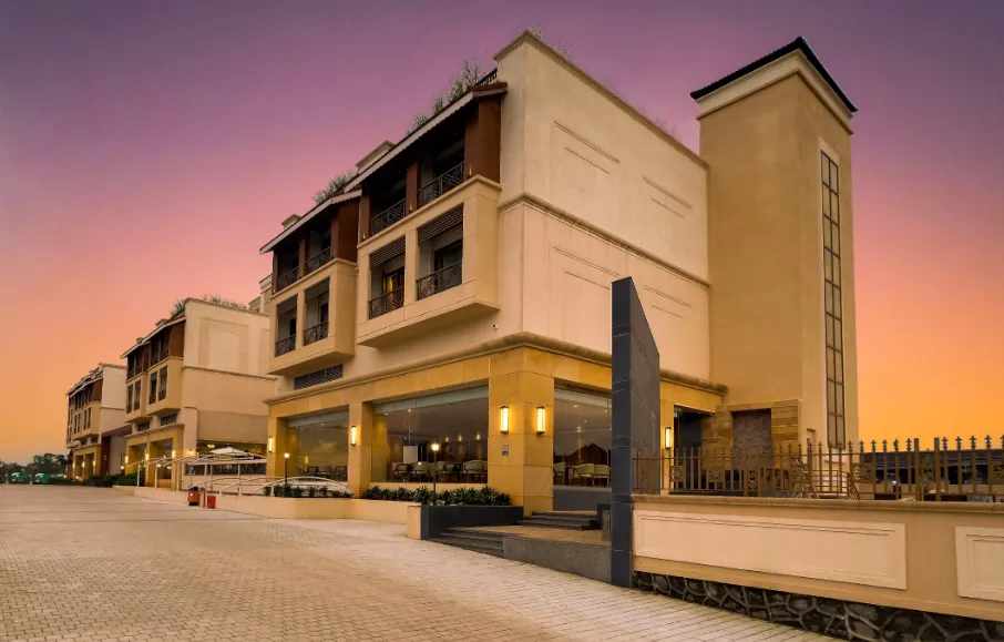 The-Fern-Lonavala-facade