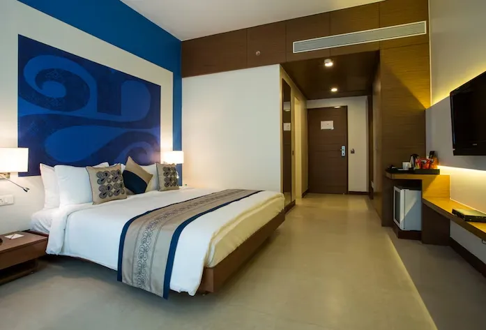 The-Fern-Residency-Chembur-fern-club-room