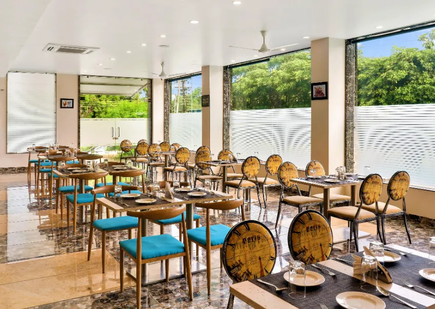 The-Fern-Residency-Parbhani-restaurant