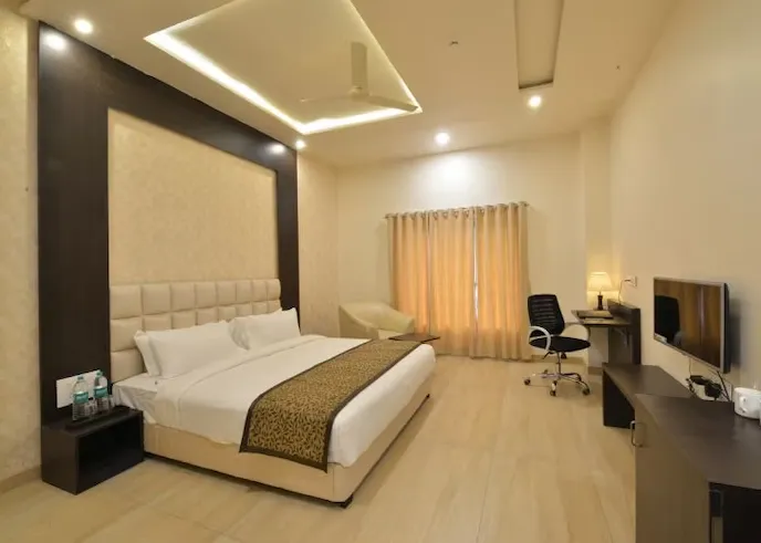 The-Fern-Residency-Parbhani-wintergreenroom