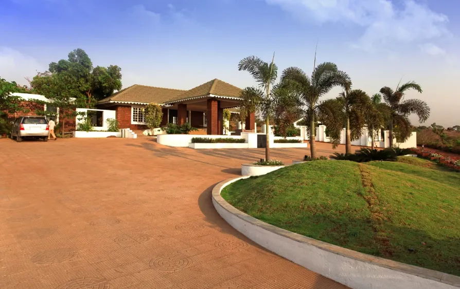 The-Fern-Samali-Resort-Dapoli-facade