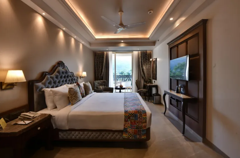 The-Fern-Shelter-Resort-Palghar-deluxe-room-kingbed