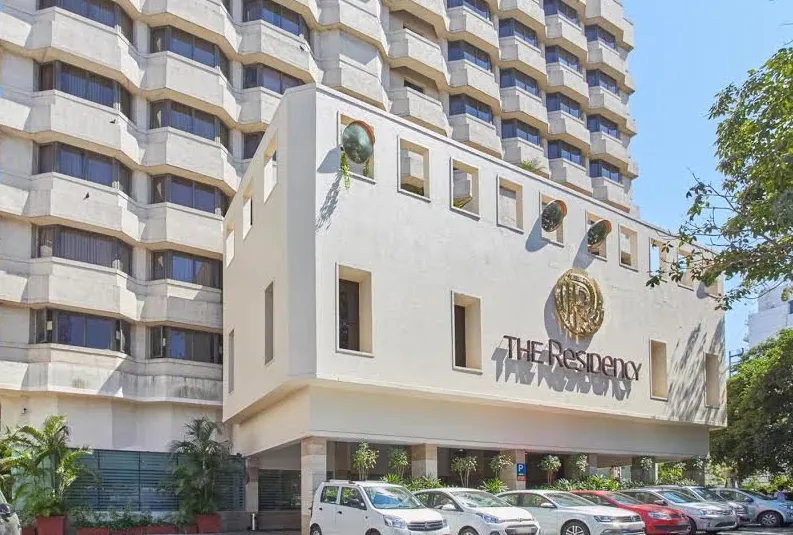 The-Residency-Chennai-facade