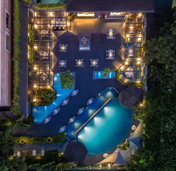 The-Residency-Towers-Coimbatore-swimmingpool