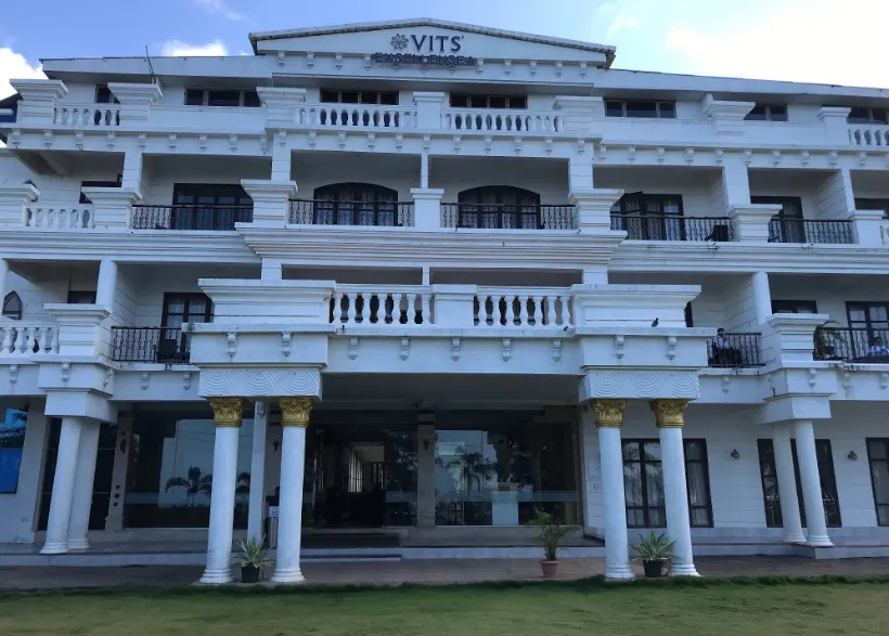 VITS-Excellensea-Dapoli-facade