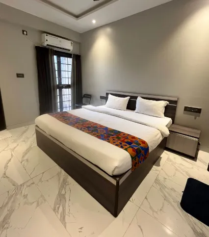 VITS-Select-Kharadi-Pune-room