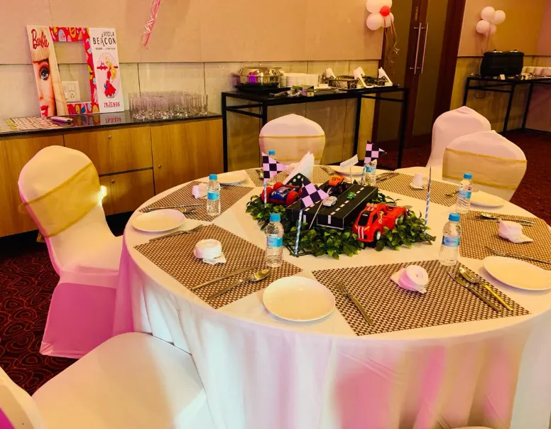 Viola-Beacon-Resort-Lonavala-restaurant