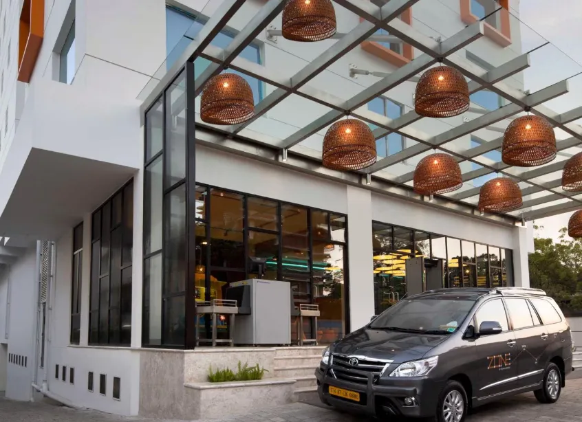 Zone-by-The-Park-Hotel-Coimbatore-entrance