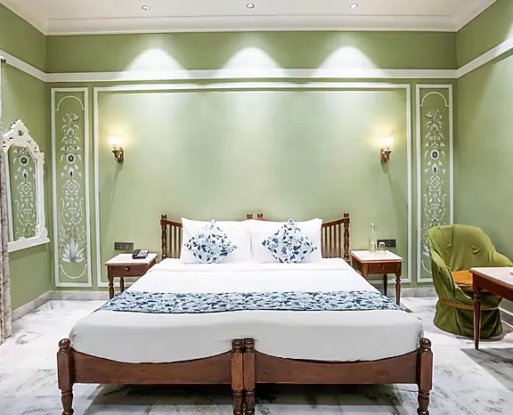 juSTa-Alwar-Bagh-Resort-Sariska-premiumroom