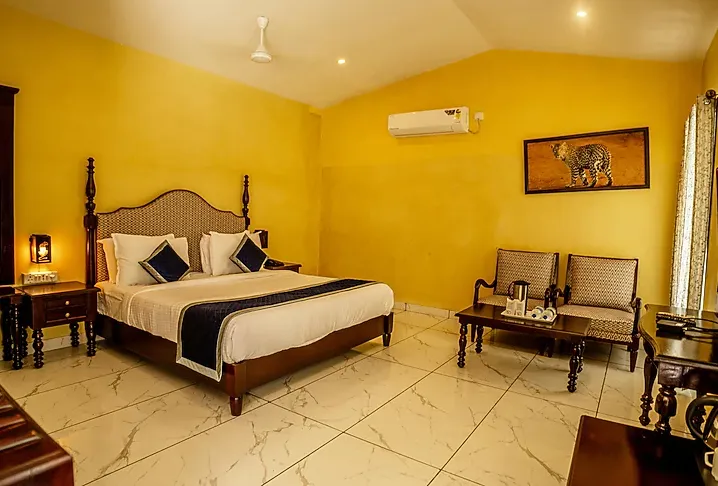 kavish-pool-view-cottage-hotel