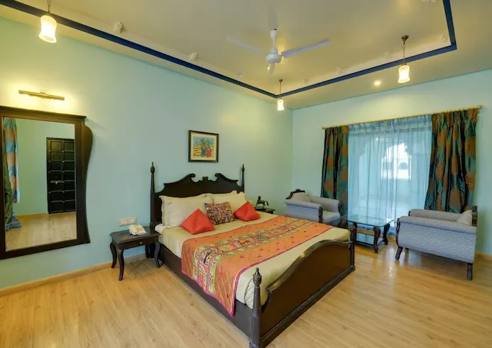 lake-nahargarh-palace-chittorgarh-premium-room