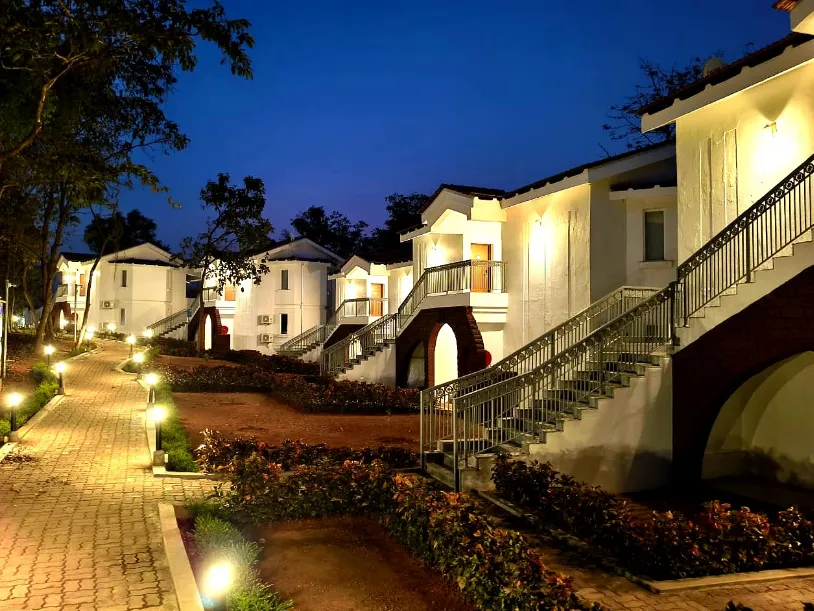 Amritara-Serenity-Salaulim-facade