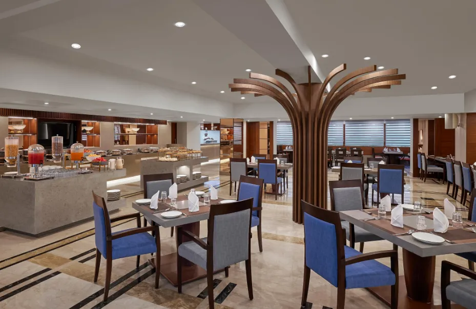 Best-Western-Plus-Indore-restaurant