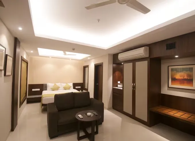 Calangute-Towers-premium-room