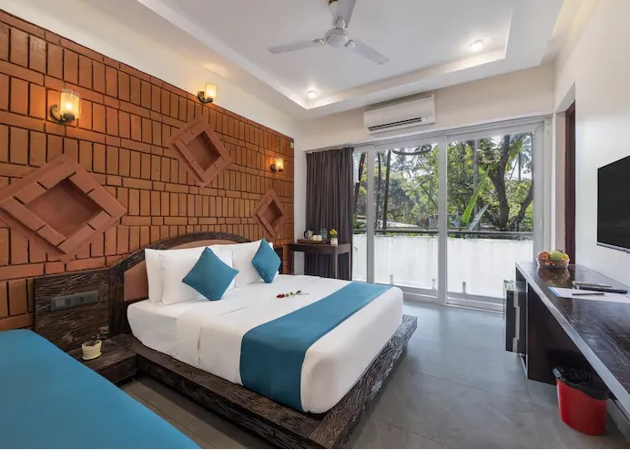 Echor-Kia-A-Boutique-Hotel-Anjuna-Goa-deluxe-room