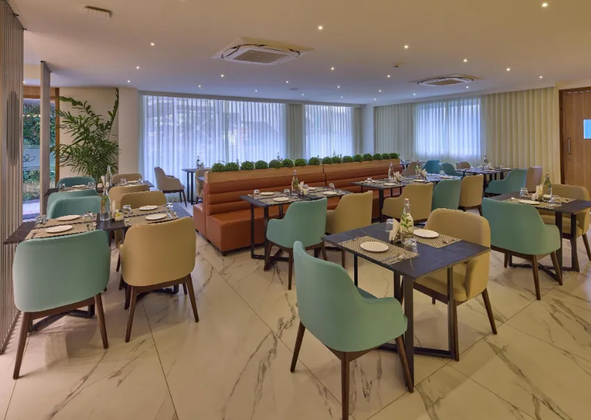 GRAND-CONTINENT-HEBBAL-restaurant