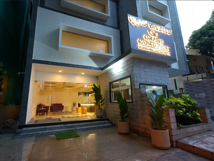 Grand-Continent-Malleshwaram-entrance