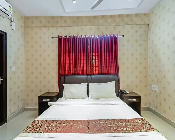 Hillside-Hotel-Mysore-2bedroom-family-suite