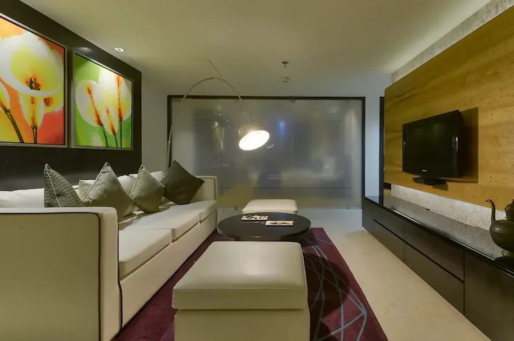 Hotel-Davanam-Sarovar-Portico-premium-suite-2doublebed