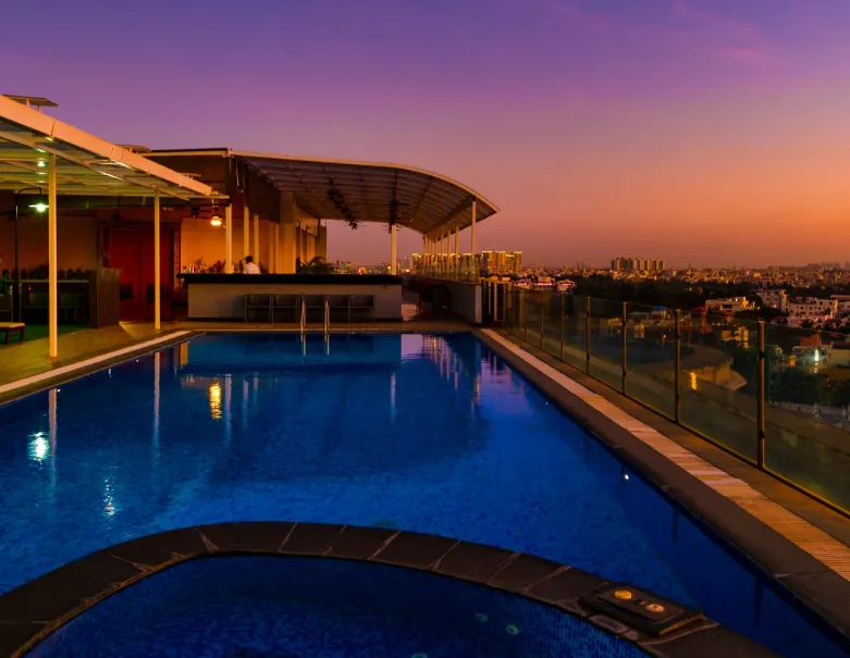 Hotel-Davanam-Sarovar-Portico-swimmingpool