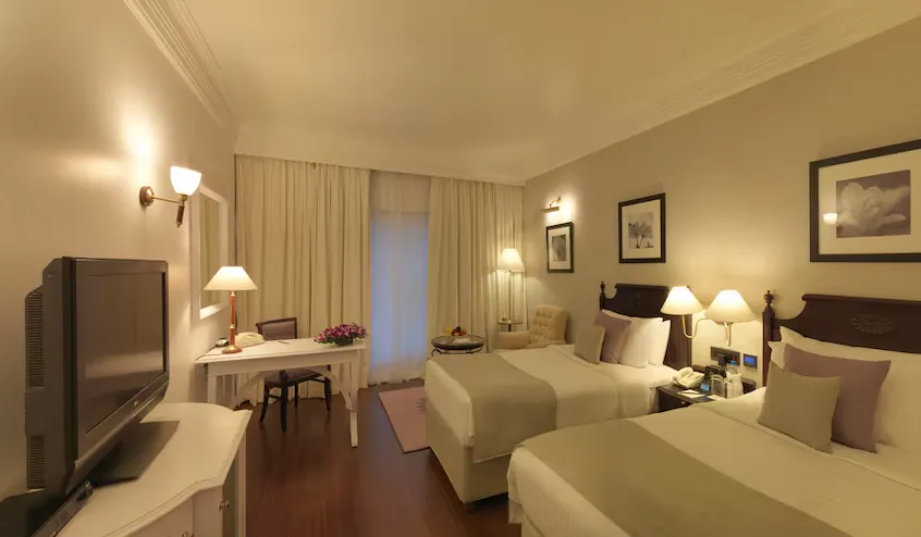 Hotel-Royal-Orchid-Bangalore-deluxe-twin