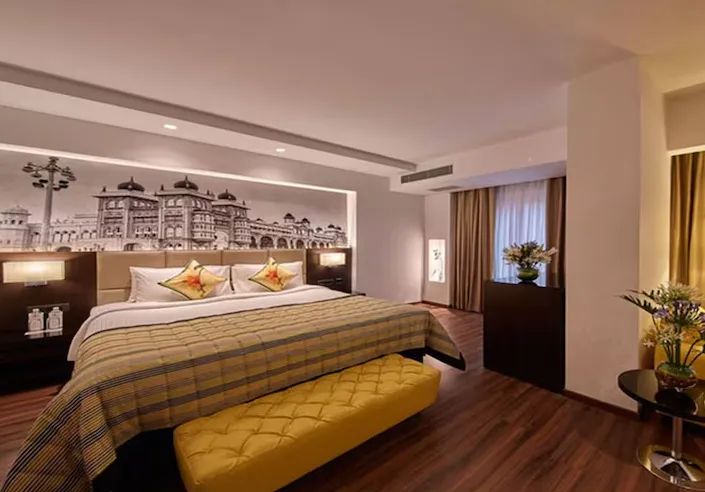Hotel-Royal-Orchid-Bangalore-orchid-suite