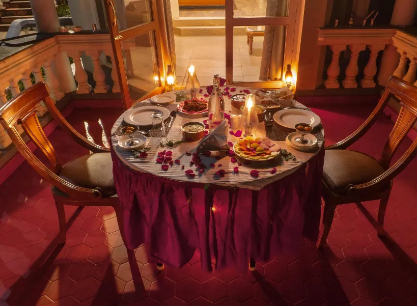 LA-MONTANA-BY-TGI-Ooty-dinning