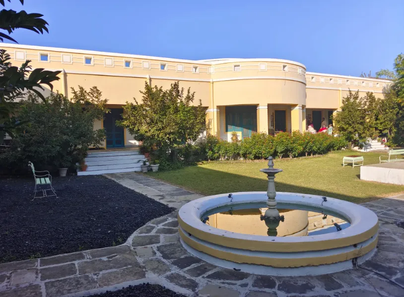 Maangarh-AM-Hotel-Kollection-outoodr