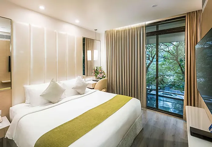 RBD-Sarovar-Portico-premium-room-with-balcony